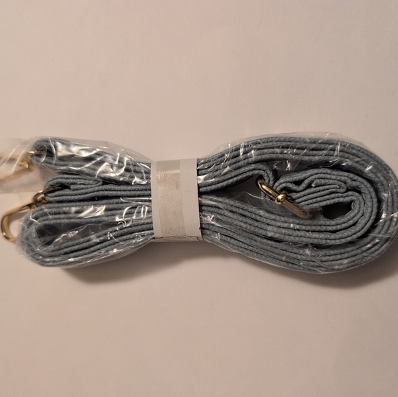 Bebe Evie Small Satchel Handbag Light Blue Women’s Purse NWT Bag FLAWS/READ - Picture 4 of 10